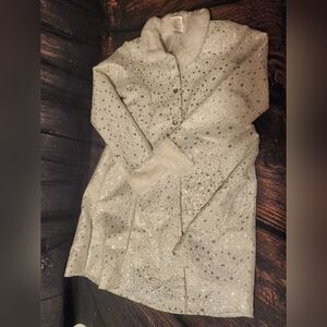Girls Size 6x Whit and Silver Christmas Coat